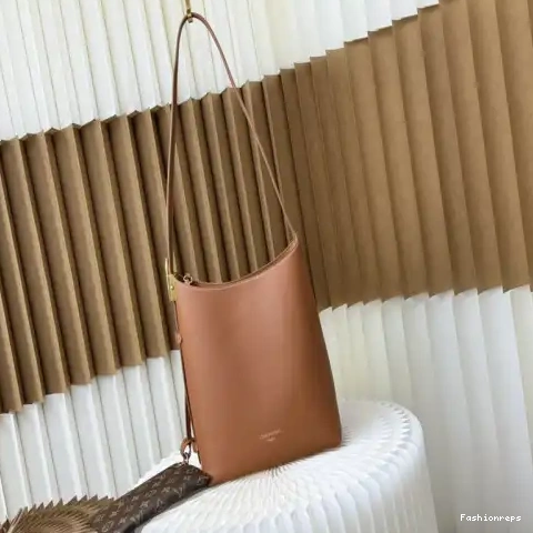 Fashionrepsfam ru Bags LV 2408YA0081 0519